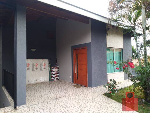 Casa para Venda em Taubaté - 2