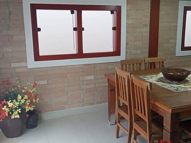 Casa para Venda em Taubaté - 5