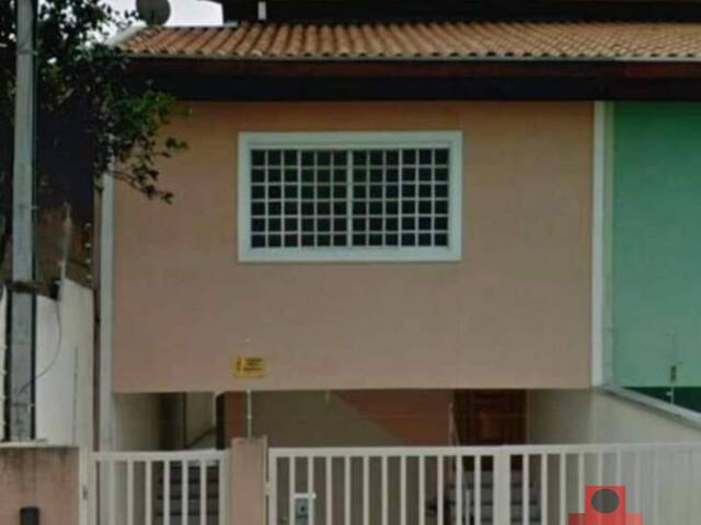 #VCA115 - Casa para Venda em Taubaté - SP