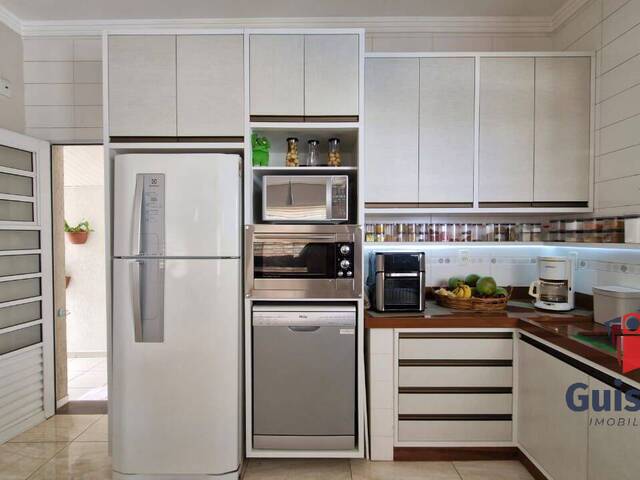 #VCA0008 - Casa para Venda em Taubaté - SP - 2