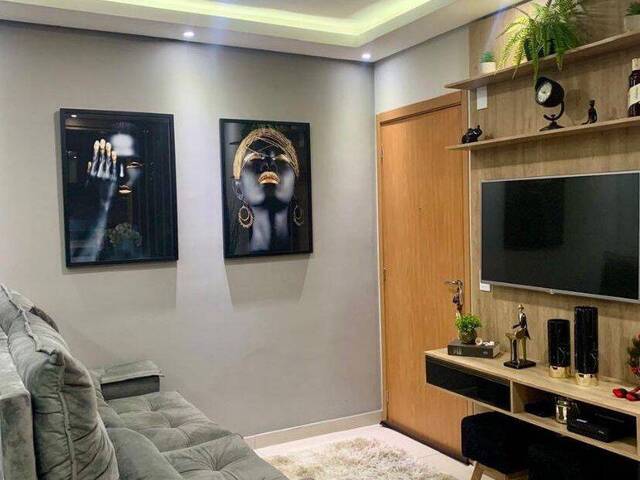 #712 - Apartamento para Venda em Taubaté - SP - 1