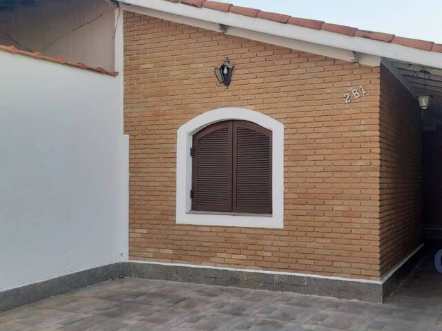 #929 - Casa para Locação em Taubaté - SP - 1