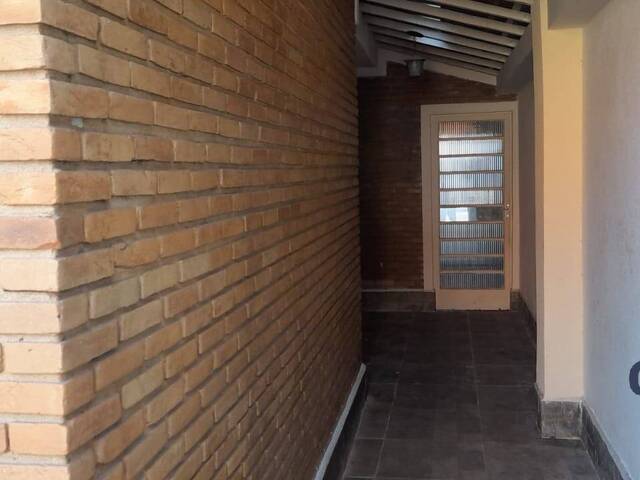 #929 - Casa para Locação em Taubaté - SP - 2