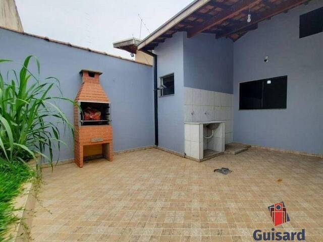 #947 - Casa para Locação em Taubaté - SP - 2