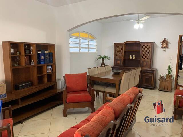 Casa para Venda em Taubaté - 5