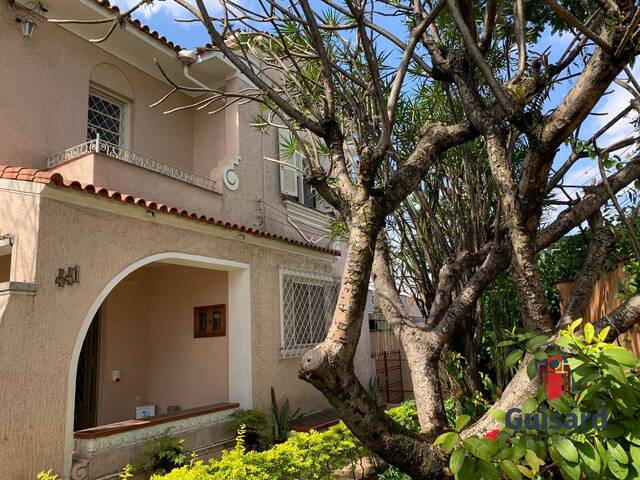 #984 - Casa para Venda em Taubaté - SP - 2