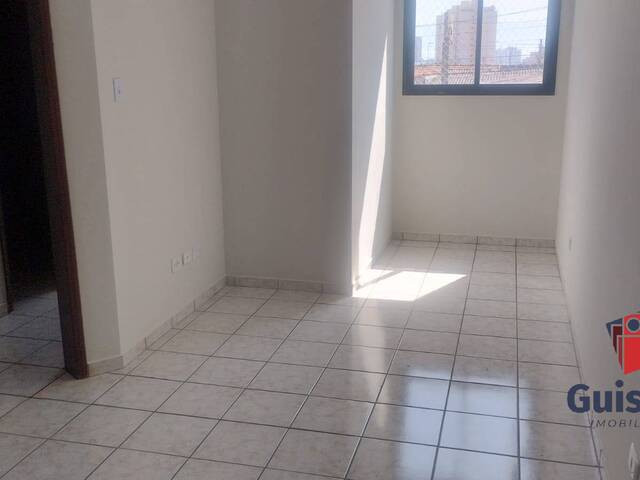 #989 - Apartamento para Locação em Taubaté - SP - 2