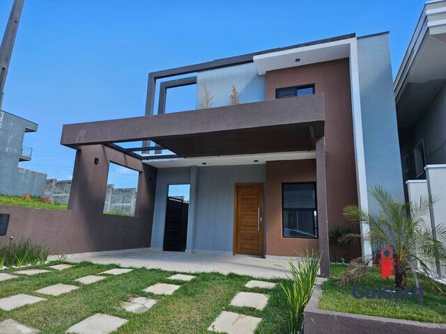 #1005 - Casa para Venda em Taubaté - SP - 2