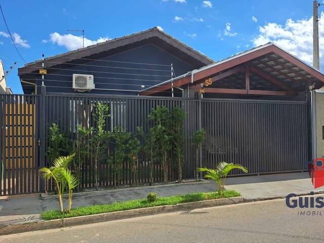 #1010 - Casa para Venda em Taubaté - SP - 1