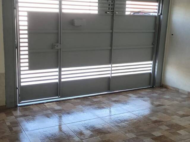 Casa para Venda em Taubaté - 3
