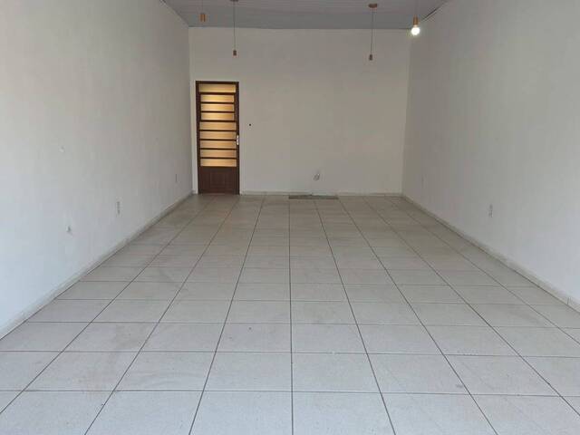 #1059 - Ponto Comercial para Locação em Taubaté - SP - 2