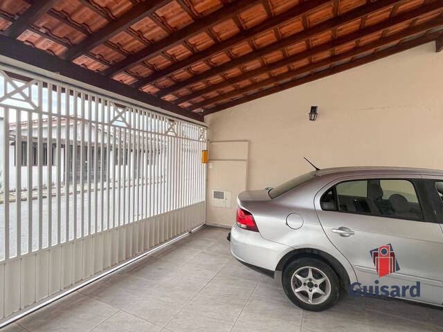 #1090 - Casa para Venda em Taubaté - SP - 2