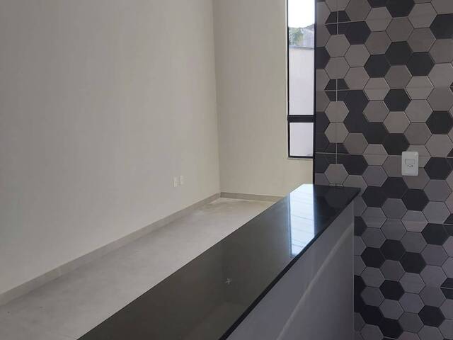 #1093 - Casa para Venda em Taubaté - SP - 3