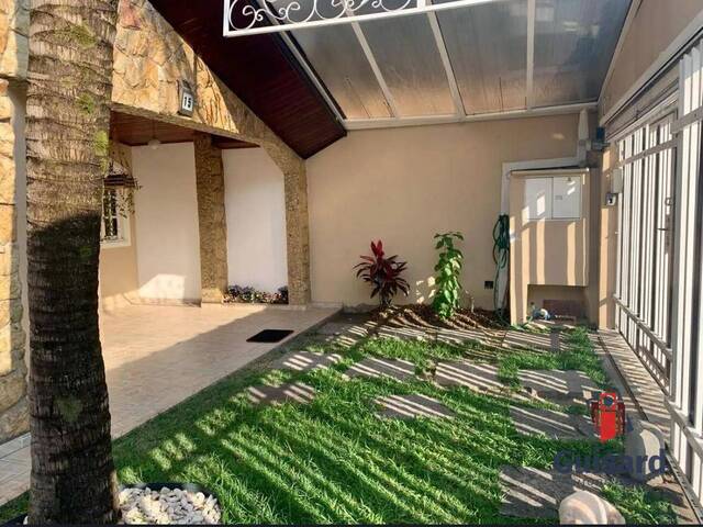 Casa para Venda em Taubaté - 2