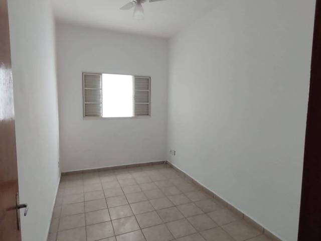 Casa para Venda em Taubaté - 4