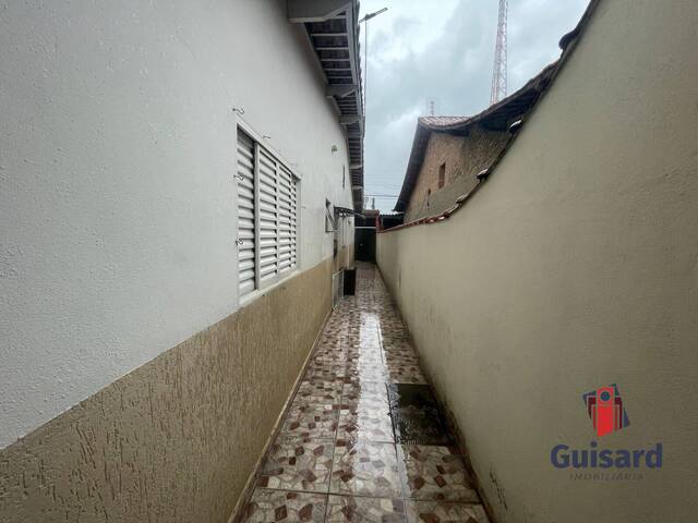 Casa para Venda em Taubaté - 3