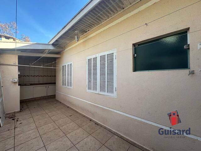 Casa para Venda em Taubaté - 3