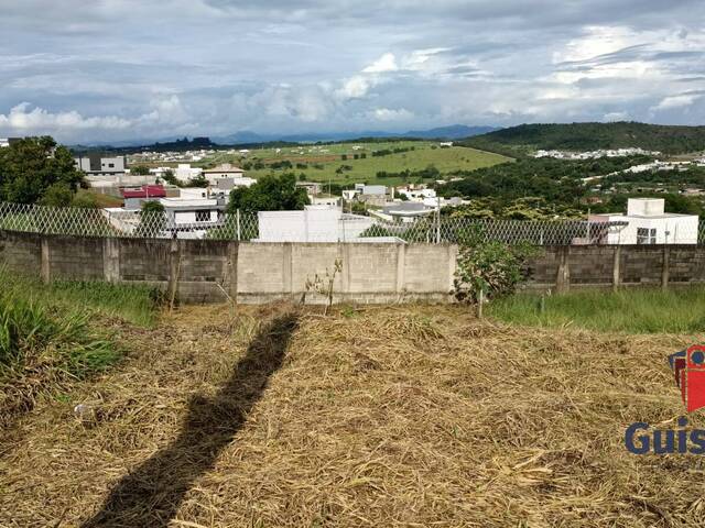 Área para Venda em Taubaté - 2
