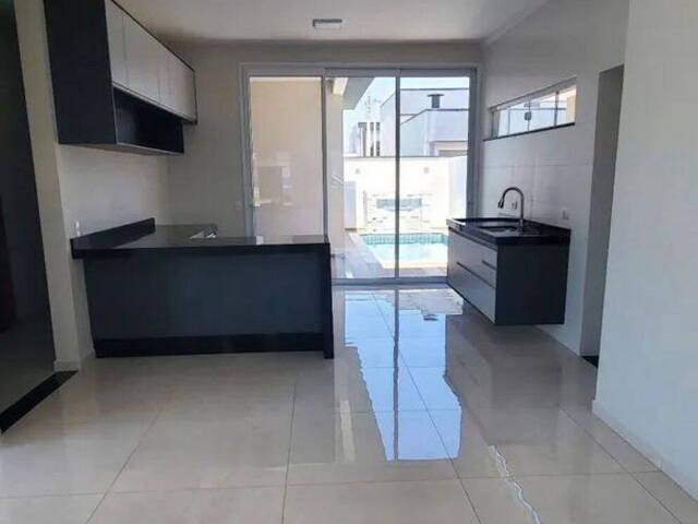 Casa para Venda em Tremembé - 3