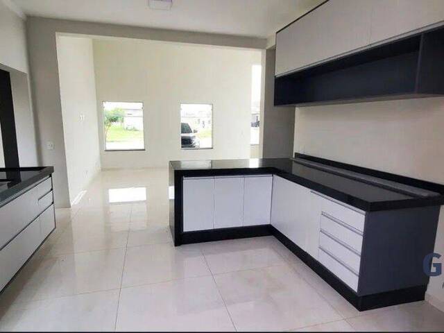 Casa para Venda em Tremembé - 4