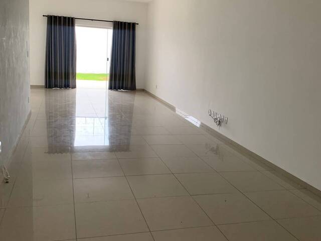 #1271 - Casa para Venda em Tremembé - SP - 3