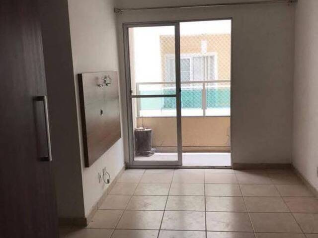 Locação em Vila São José - Taubaté