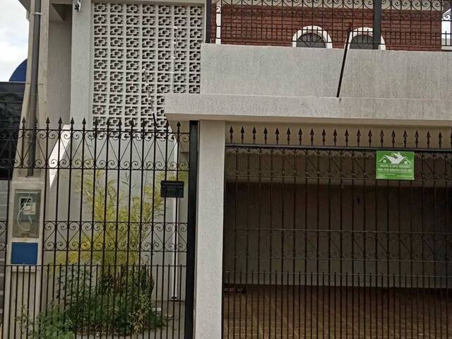 Locação em Jardim Maria Augusta - Taubaté