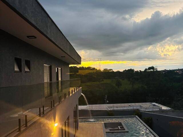 Casa para Venda em Taubaté - 2