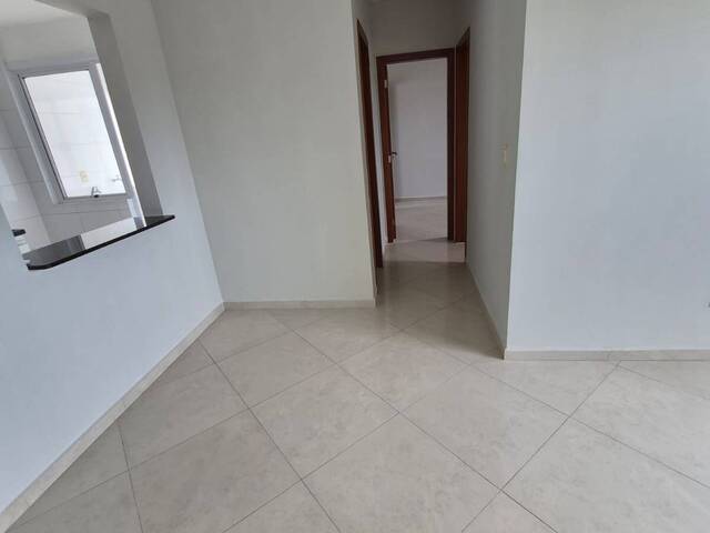 Apartamento para Locação em Taubaté - 2