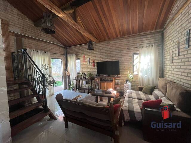 Casa para Venda em Taubaté - 3