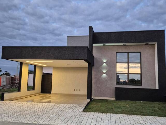 Casa para Venda em Tremembé - 2