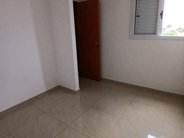 Apartamento para Locação em Taubaté - 4
