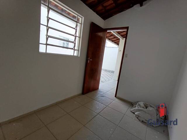 Casa para Venda em Taubaté - 4