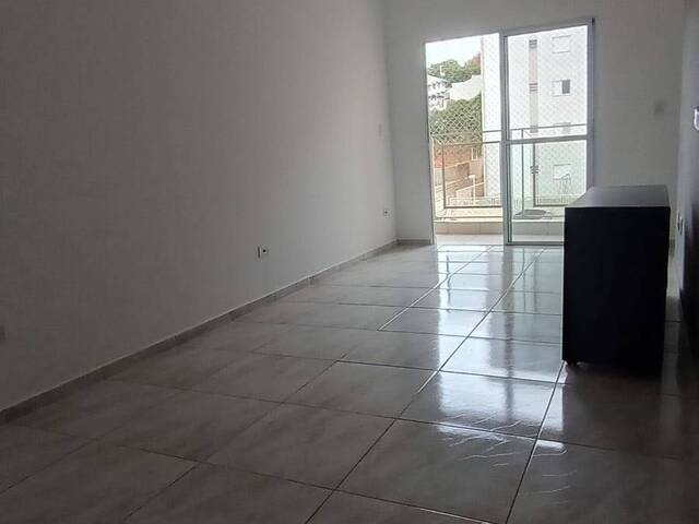 Locação em Granjas Panorama - Taubaté