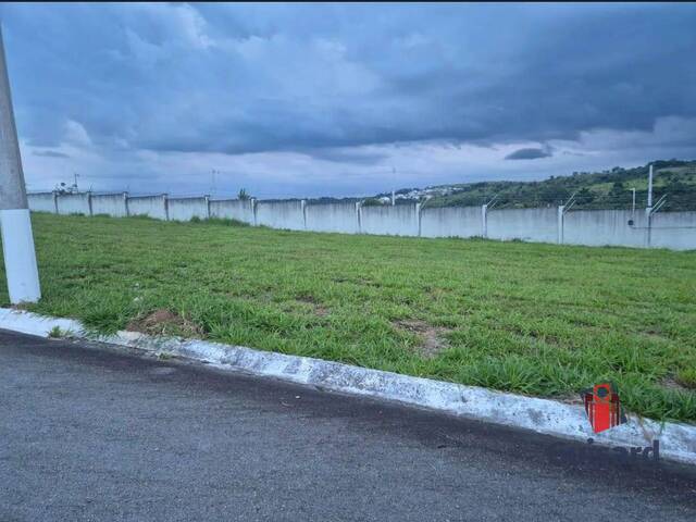 Área para Venda em Taubaté - 3