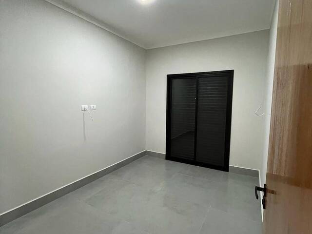 Casa para Venda em Tremembé - 5