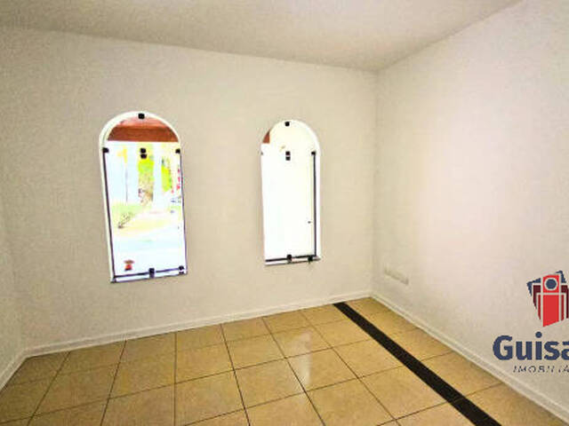 Casa para Venda em Taubaté - 4
