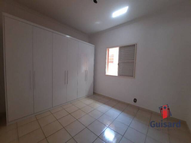 #1582 - Casa para Venda em Taubaté - SP - 2