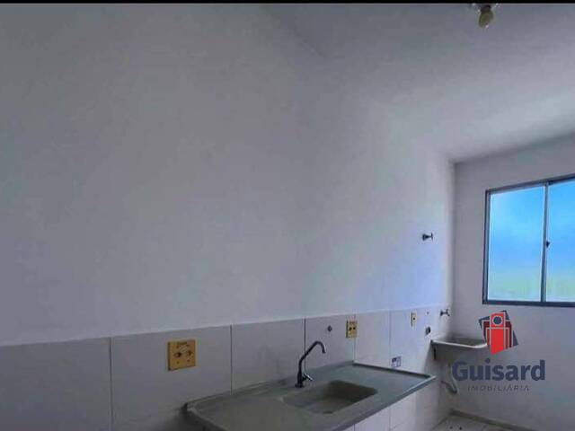 #921 - Casa para Locação em Taubaté - SP - 2