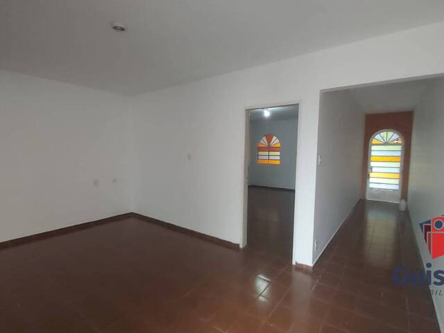 Casa para Locação em Taubaté - 4