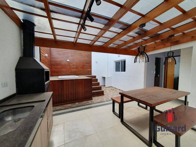 Venda em Vila Areao - Taubaté